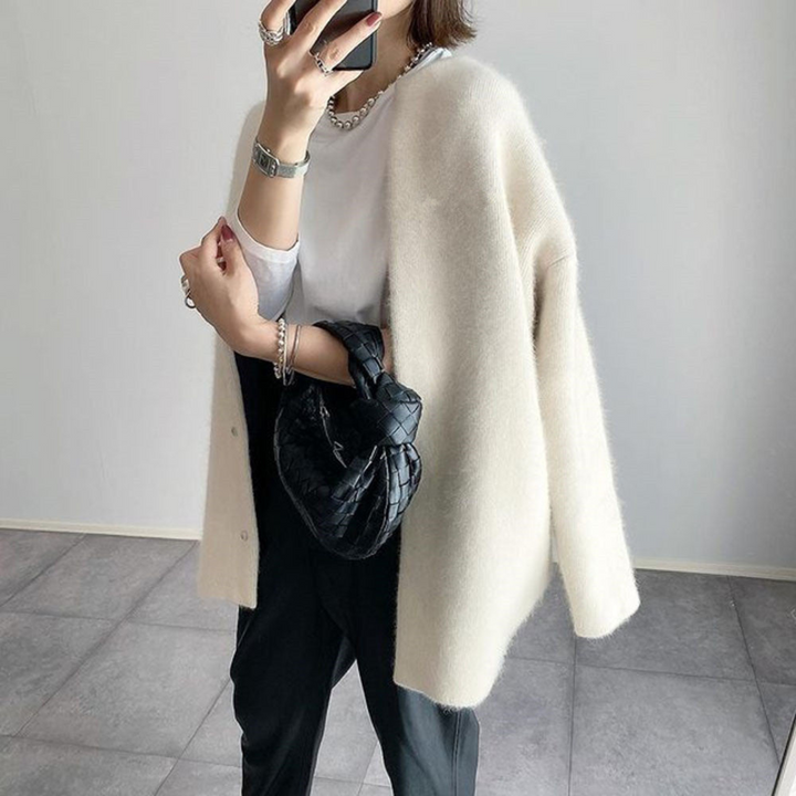 Renata | Cardigan Elegante in Cashmere
