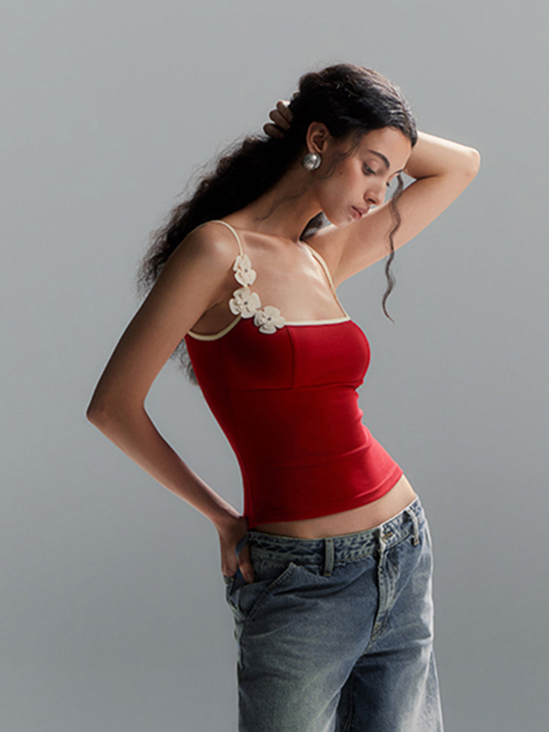 Greco | Top Floreale con Contrasto