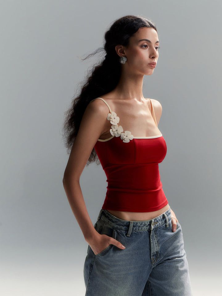 Greco | Top Floreale con Contrasto