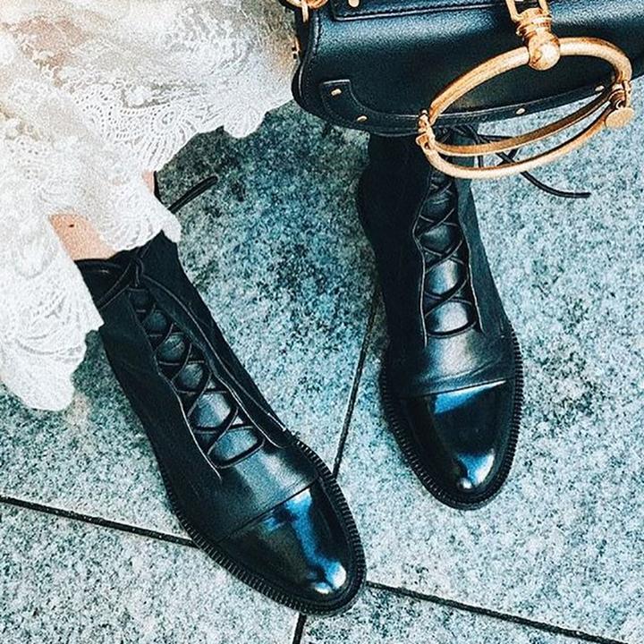 Lina | Stivaletti con Allacciatura Elegante