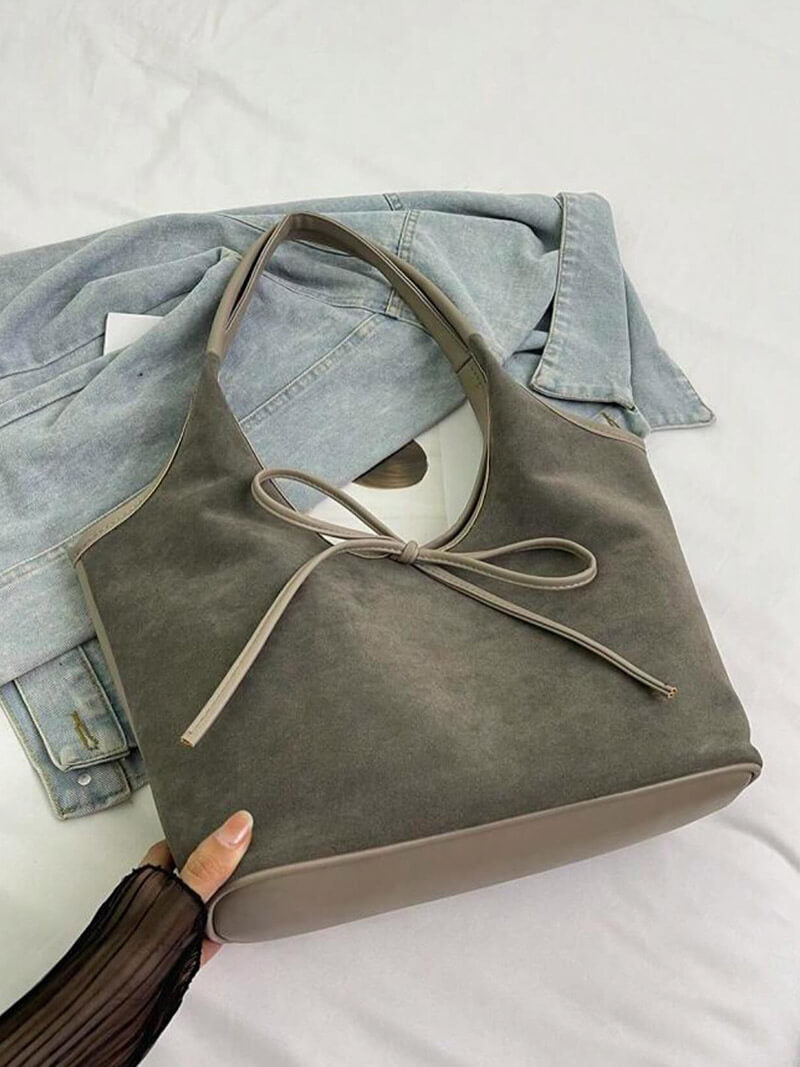 Mandello | Borsa in Suede con Fiocco