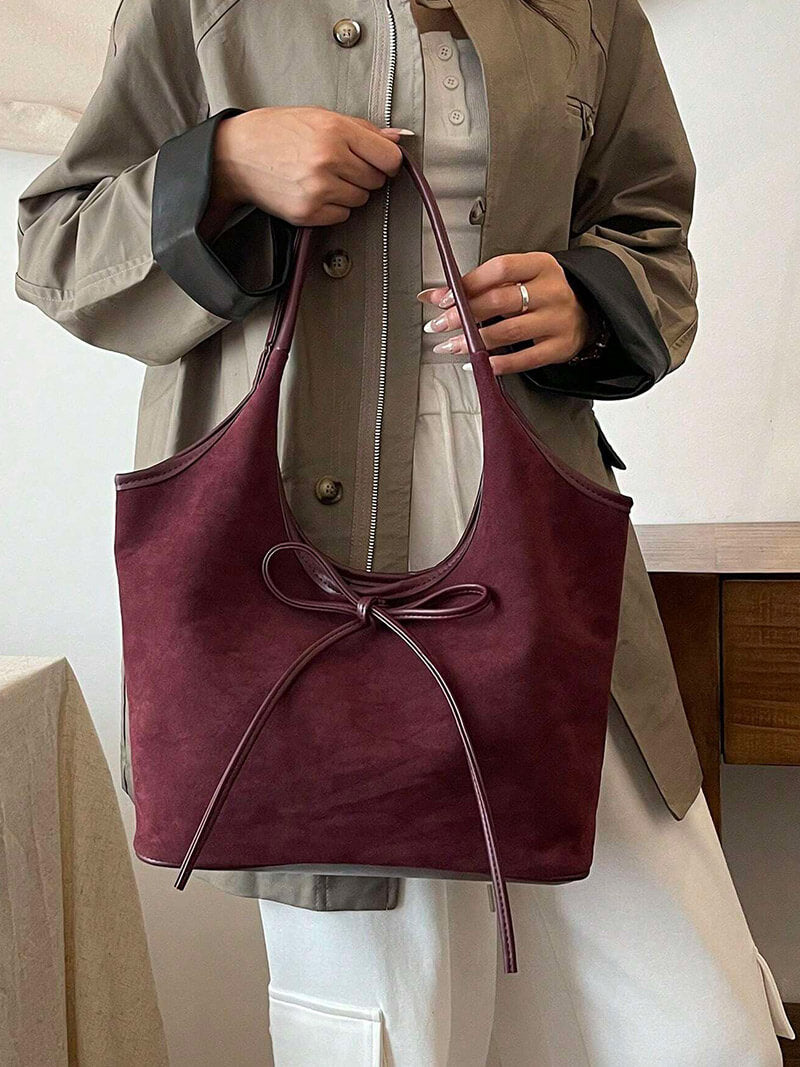 Mandello | Borsa in Suede con Fiocco